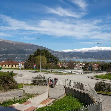 Lago Sul Fondo Giannina Esterno foto